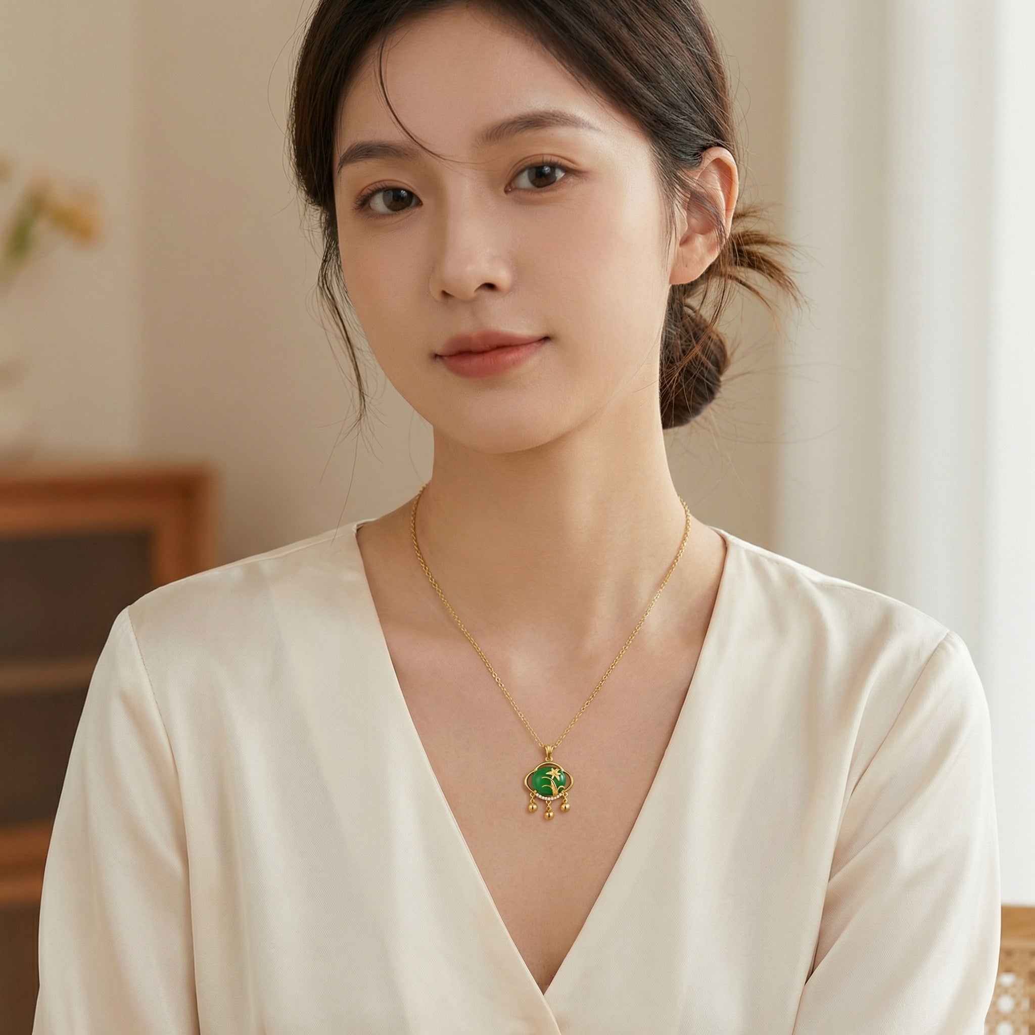 925 Sterling Silver Exquisite Emerald Green Gemstone Pendant Featuring Floral Motif and Elegant Triple Dangle Accents